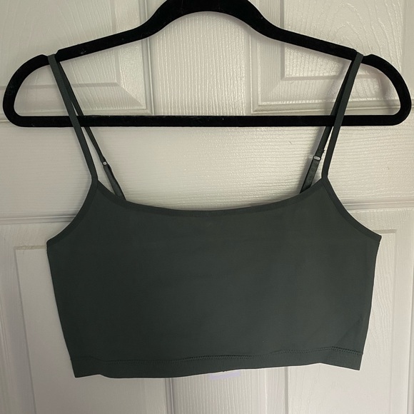 NWT Dynamite Green Seamless Bralette Top. Extra Small, Medium and Large - Picture 2 of 13